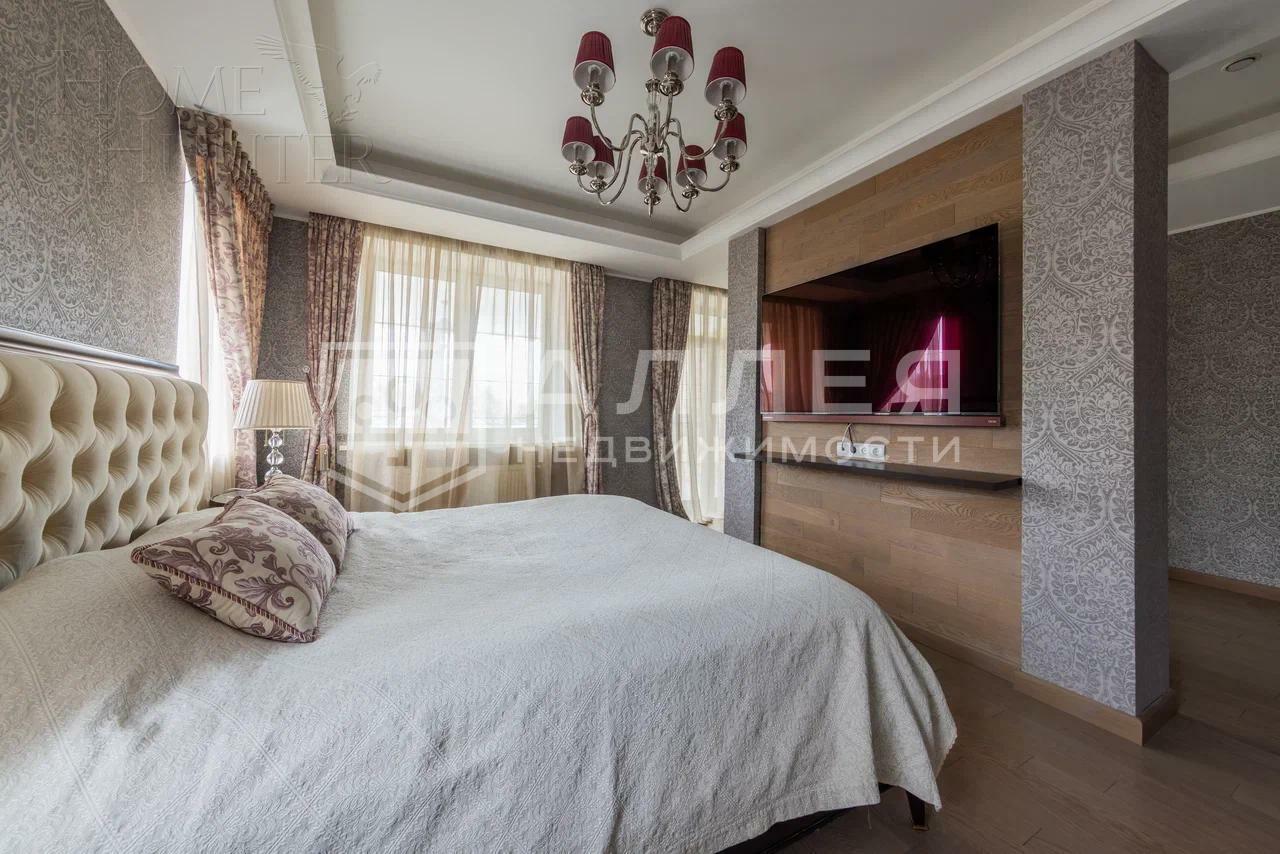 2-этажный коттедж 700 м² с отделкой