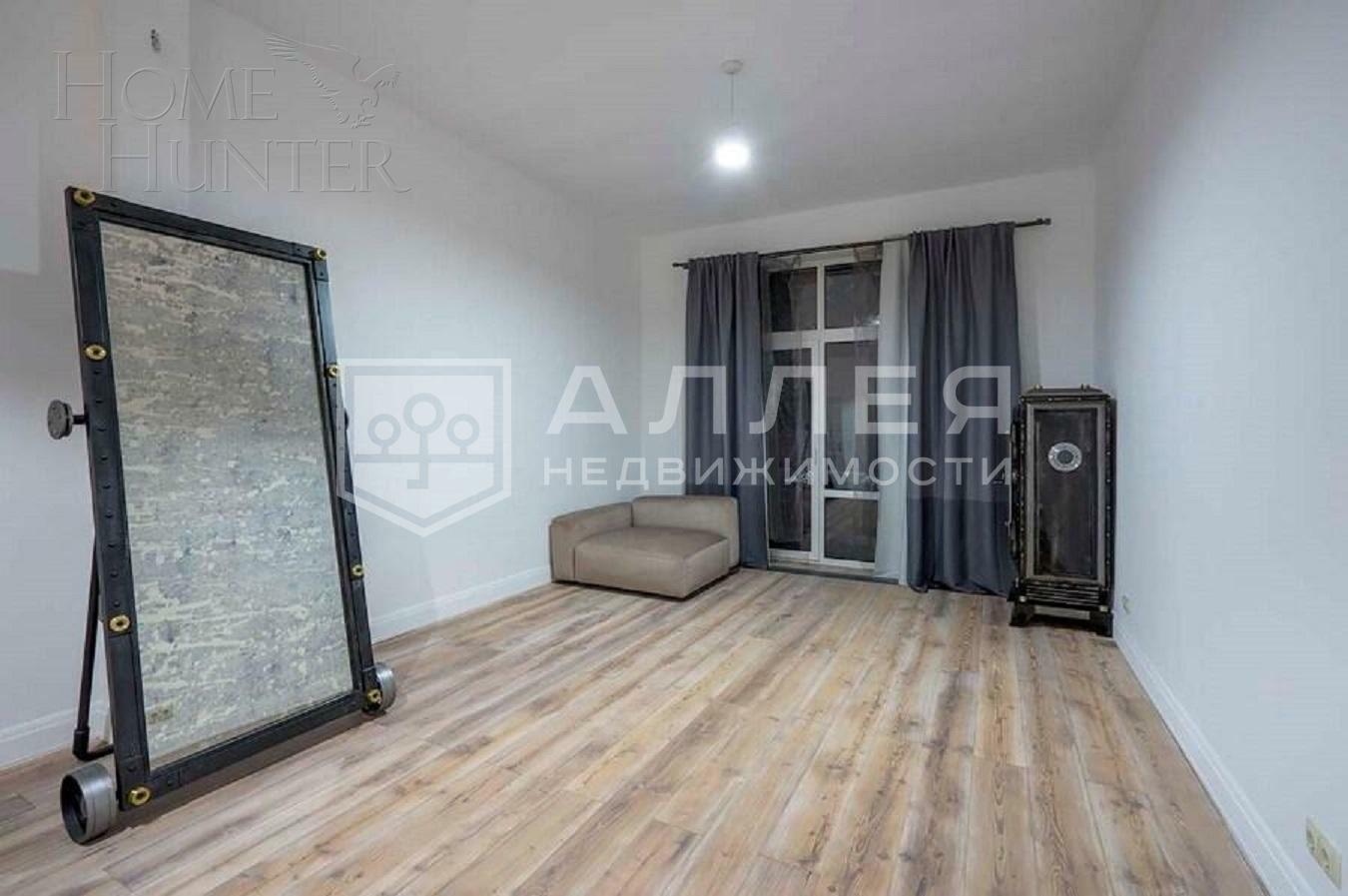 2-этажный коттедж 300 м² с отделкой