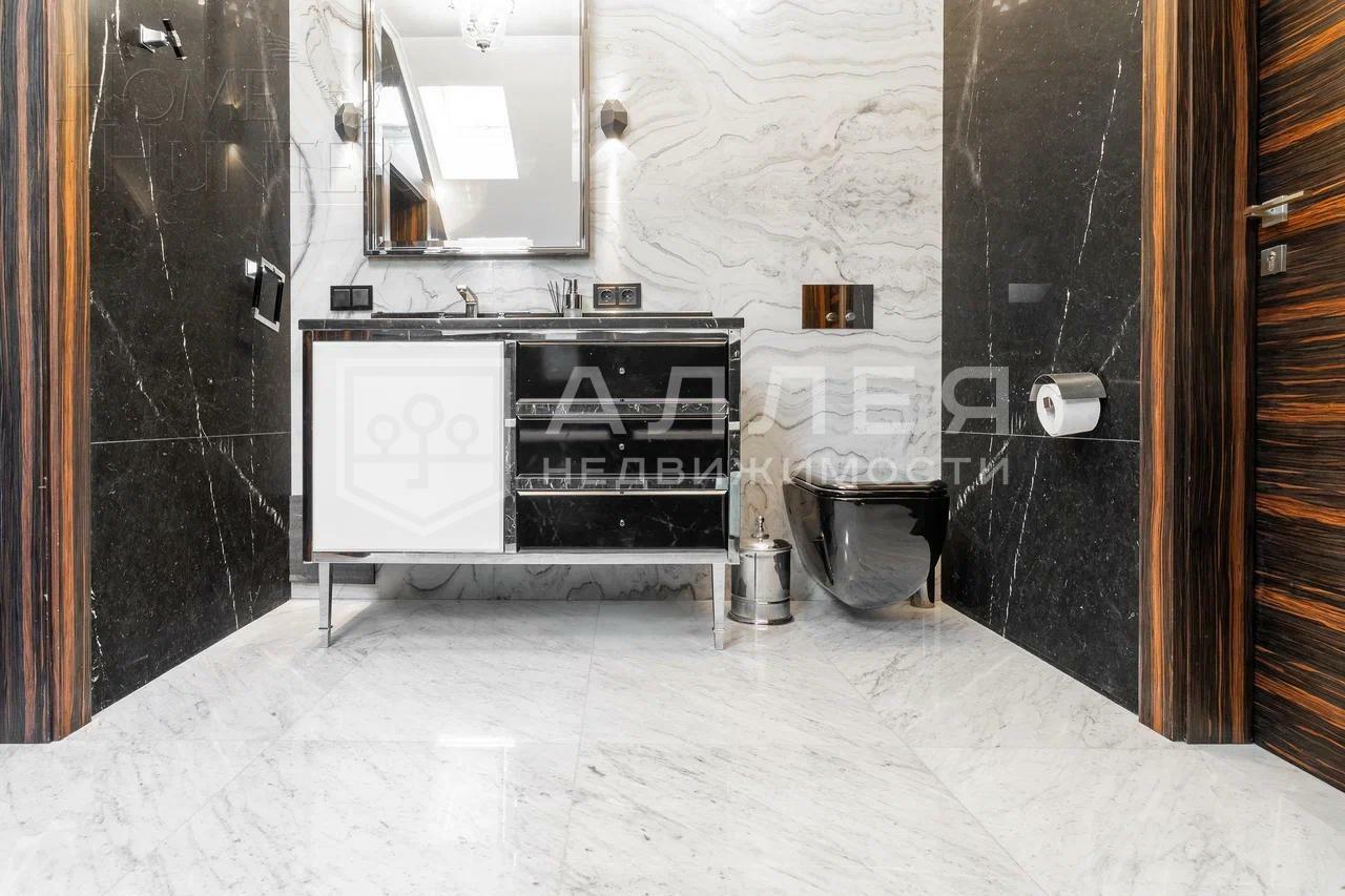 2-этажный коттедж 740 м² с отделкой