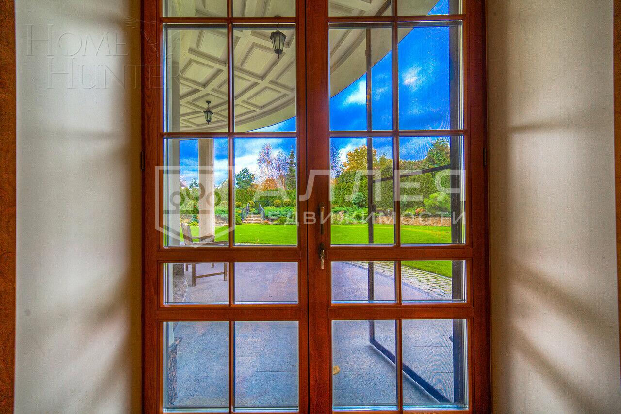 2-этажный коттедж 1 400 м² с отделкой