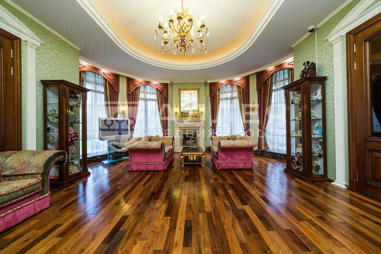 2-этажный коттедж 1 400 м² с отделкой