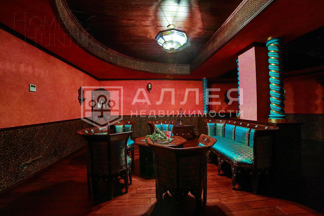 2-этажный коттедж 1 400 м² с отделкой