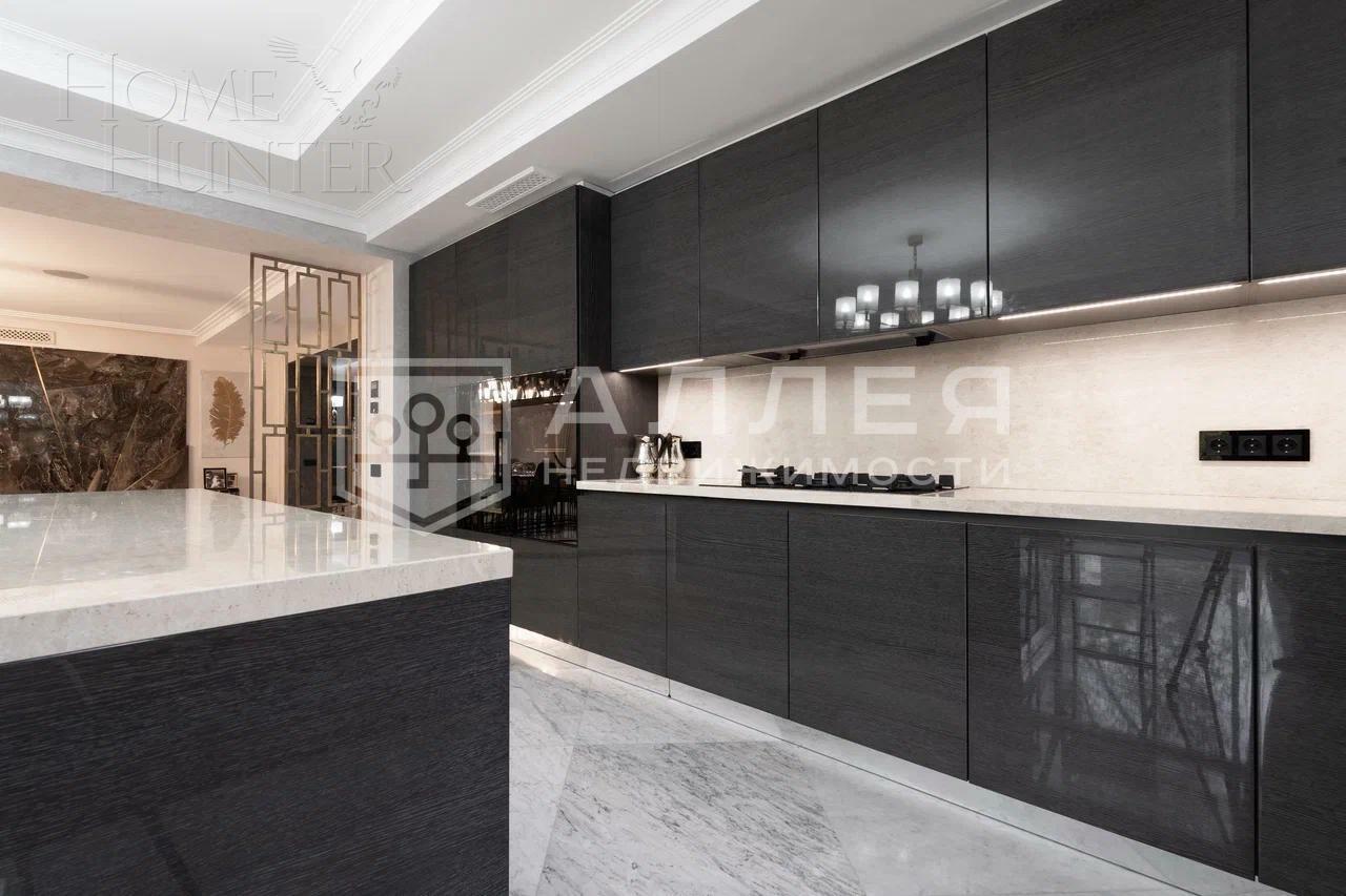 2-этажный коттедж 740 м² с отделкой