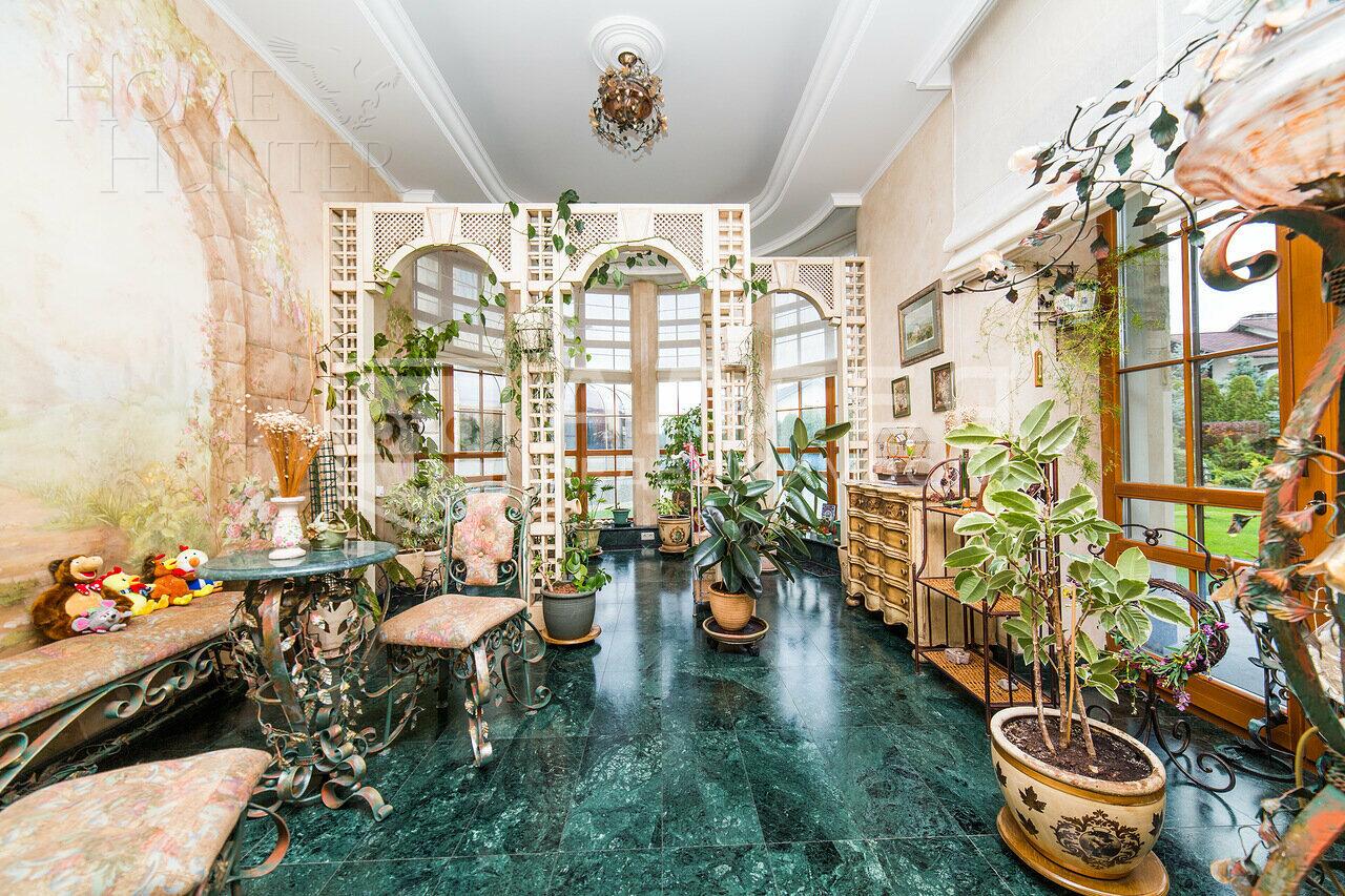 2-этажный коттедж 1 400 м² с отделкой