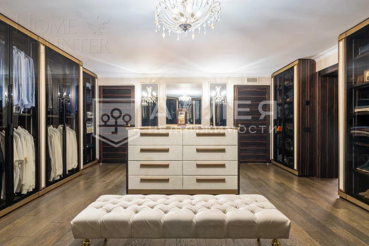 2-этажный коттедж 740 м² с отделкой