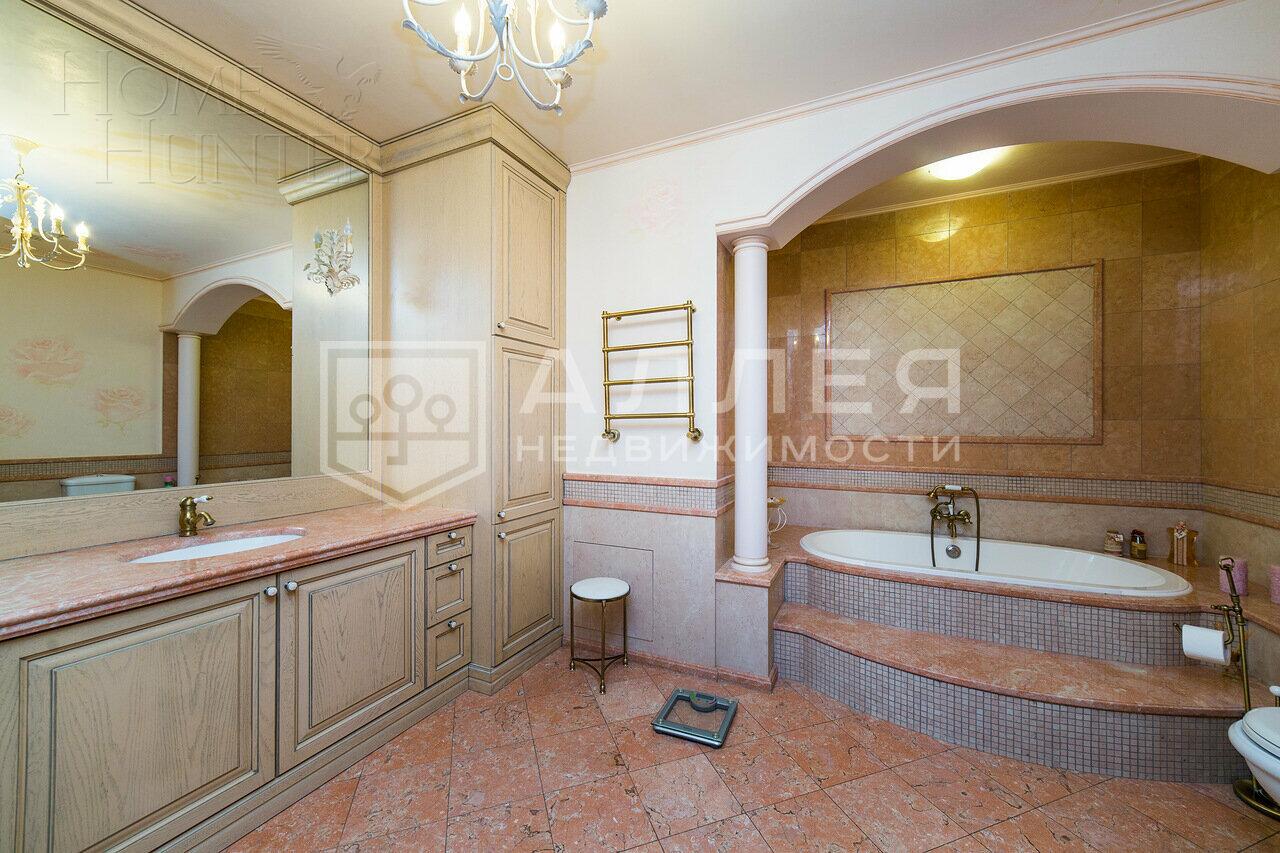 2-этажный коттедж 1 400 м² с отделкой