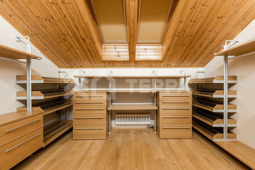 2-этажный коттедж 725 м² с отделкой