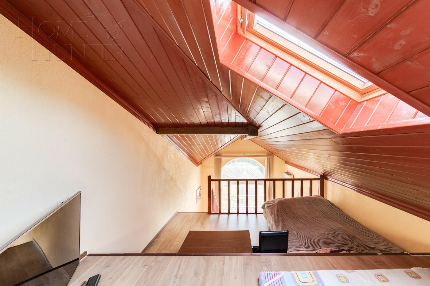 2-этажный коттедж 325 м² с отделкой