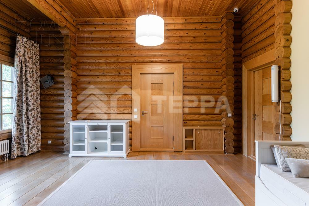 2-этажный коттедж 725 м² с отделкой