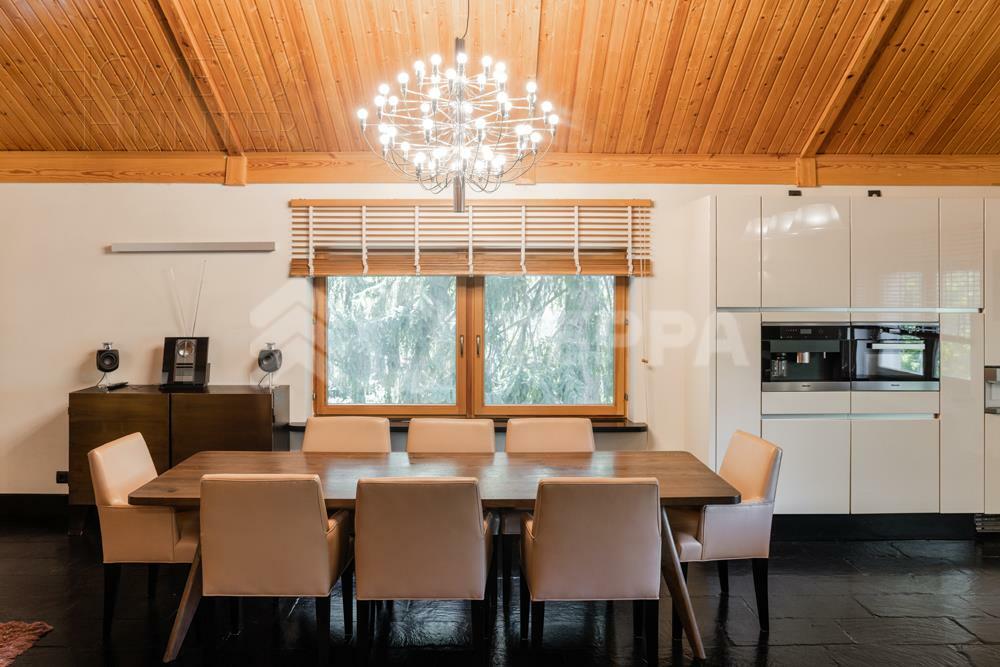 2-этажный коттедж 725 м² с отделкой