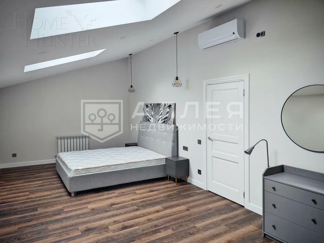 3-этажный таунхаус 360 м² с отделкой