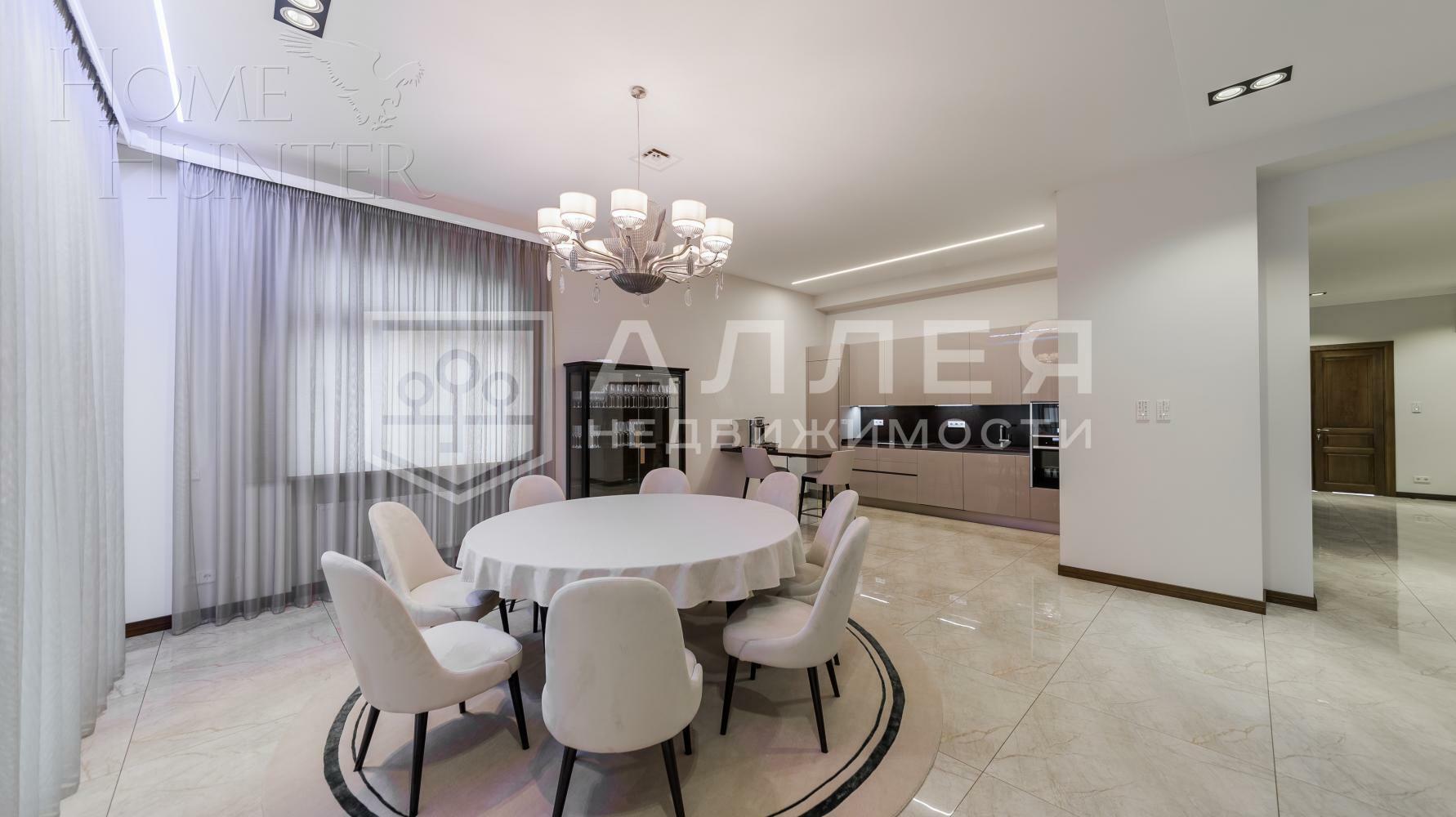 2-этажный коттедж 900 м² с отделкой