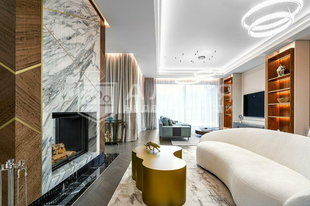 2-этажный коттедж 1 350 м² с отделкой