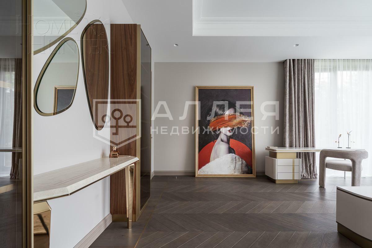 2-этажный коттедж 1 350 м² с отделкой