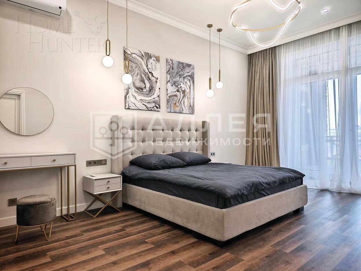 3-этажный таунхаус 360 м² с отделкой