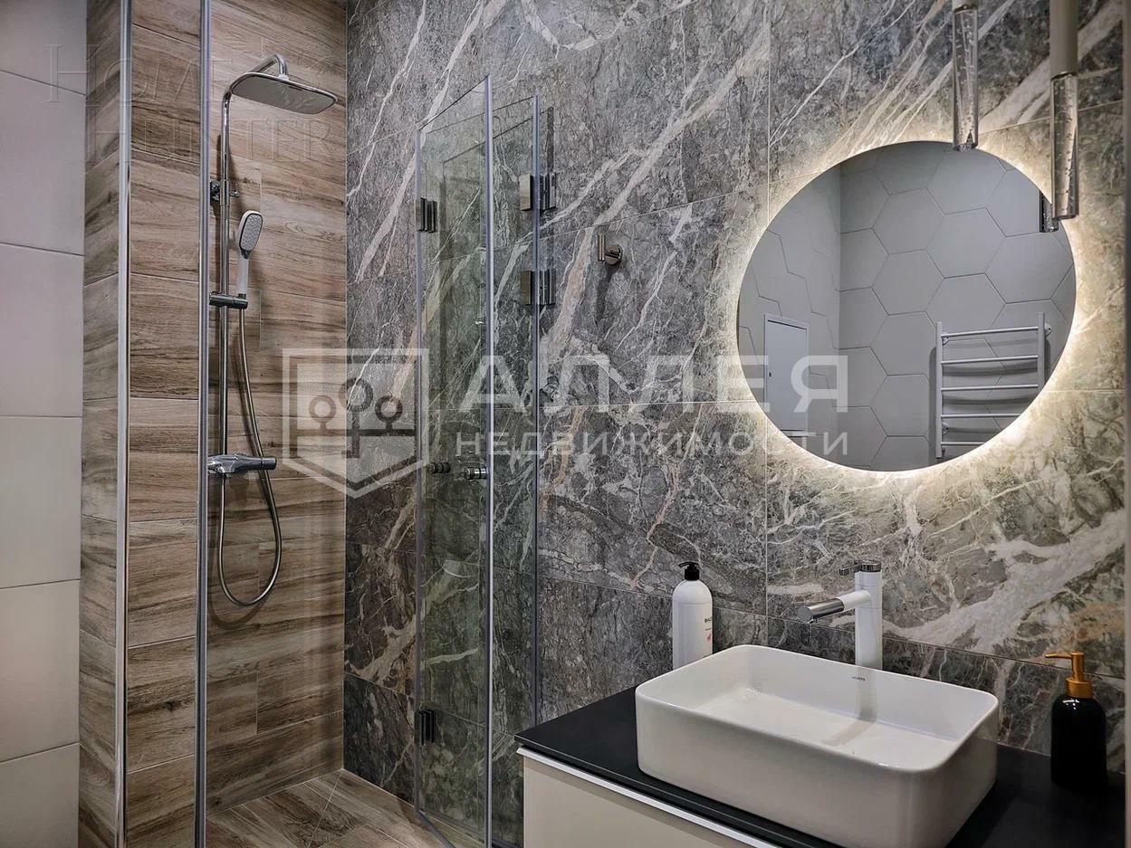 3-этажный таунхаус 360 м² с отделкой