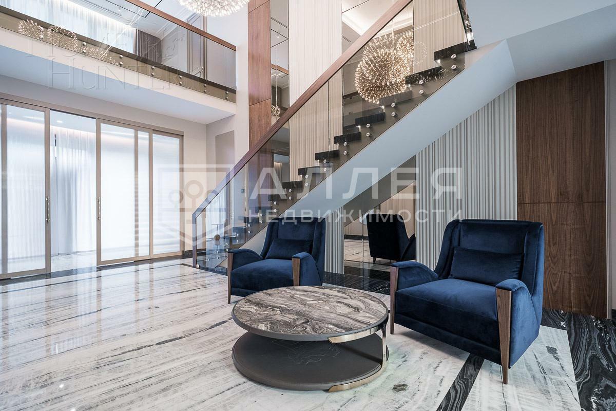 2-этажный коттедж 1 350 м² с отделкой