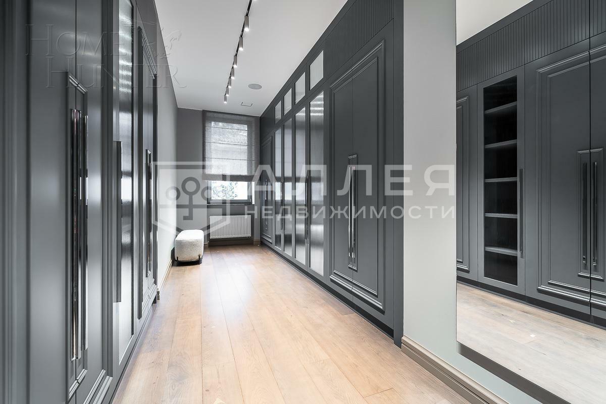 2-этажный коттедж 1 350 м² с отделкой