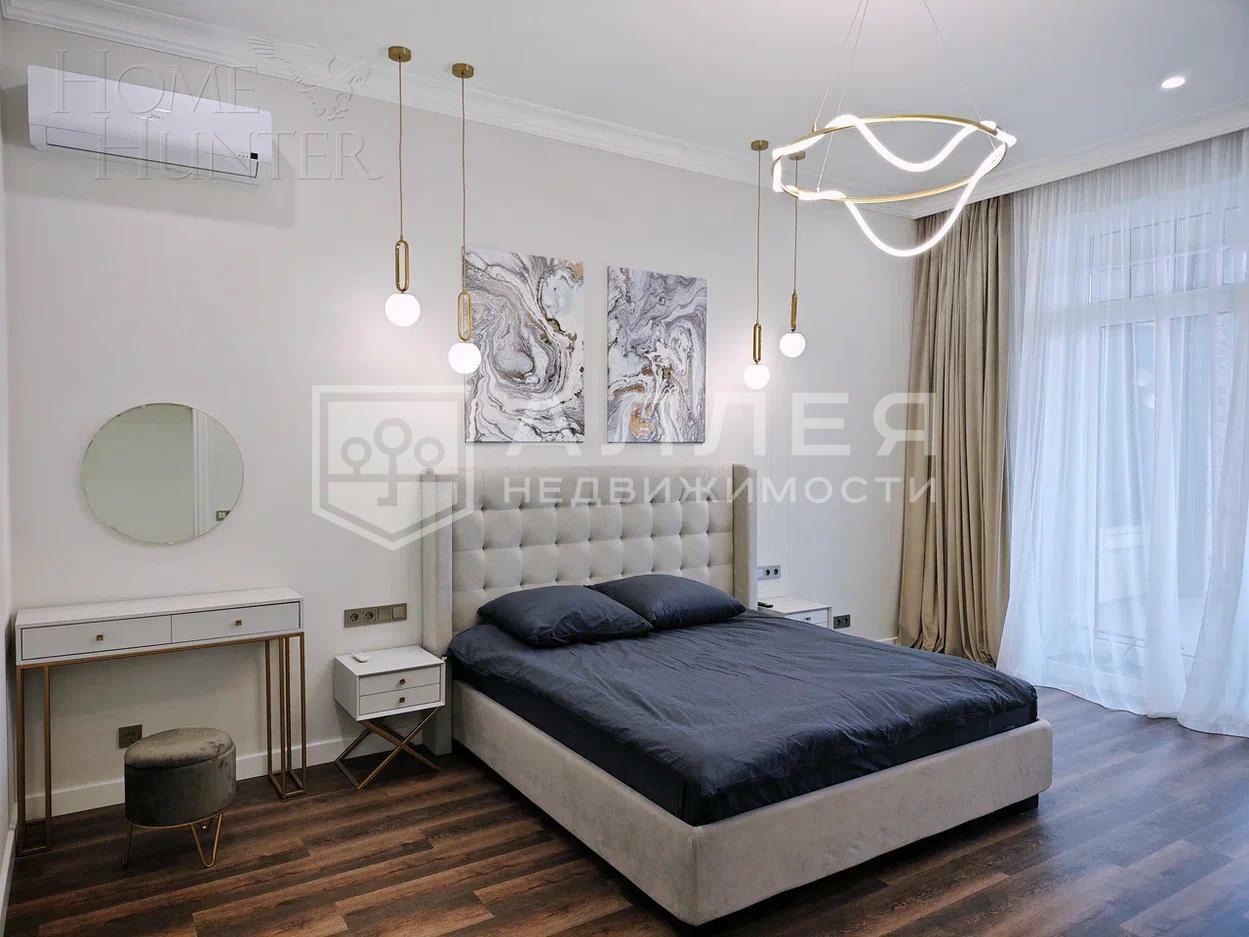 3-этажный таунхаус 360 м² с отделкой