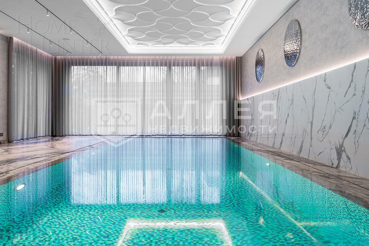 2-этажный коттедж 1 350 м² с отделкой