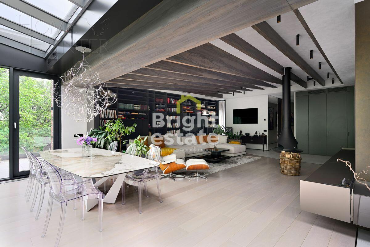 4-КОМН. КВАРТИРА С ОТДЕЛКОЙ 202.3 М² НА 4 ЭТАЖЕ