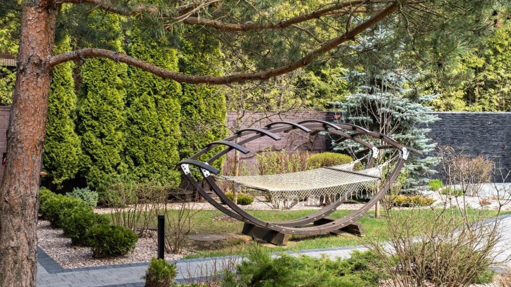 2-этажный коттедж 1 100 м² с отделкой