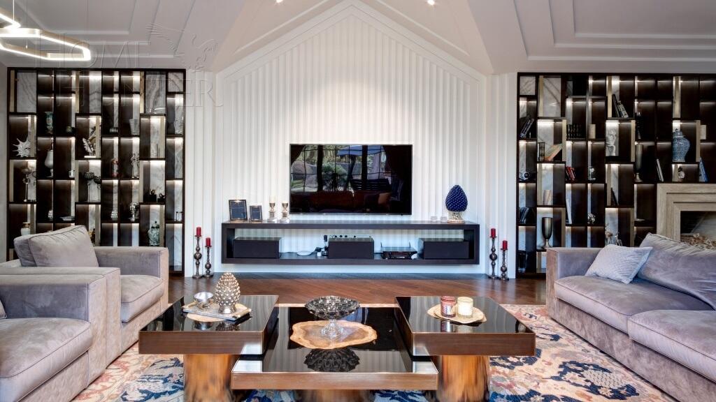 2-этажный коттедж 1 100 м² с отделкой