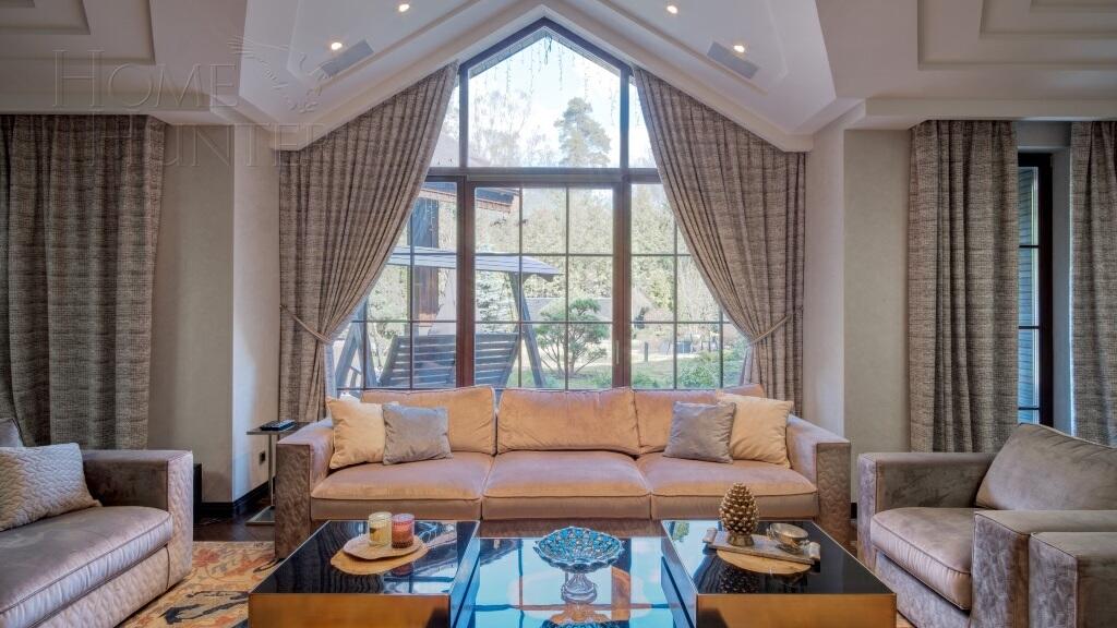 2-этажный коттедж 1 100 м² с отделкой