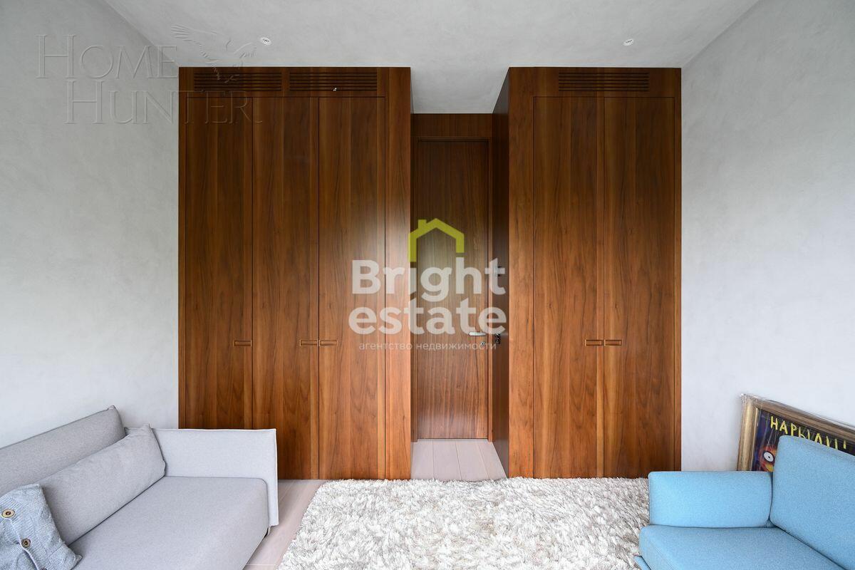 4-КОМН. КВАРТИРА С ОТДЕЛКОЙ 202.3 М² НА 4 ЭТАЖЕ