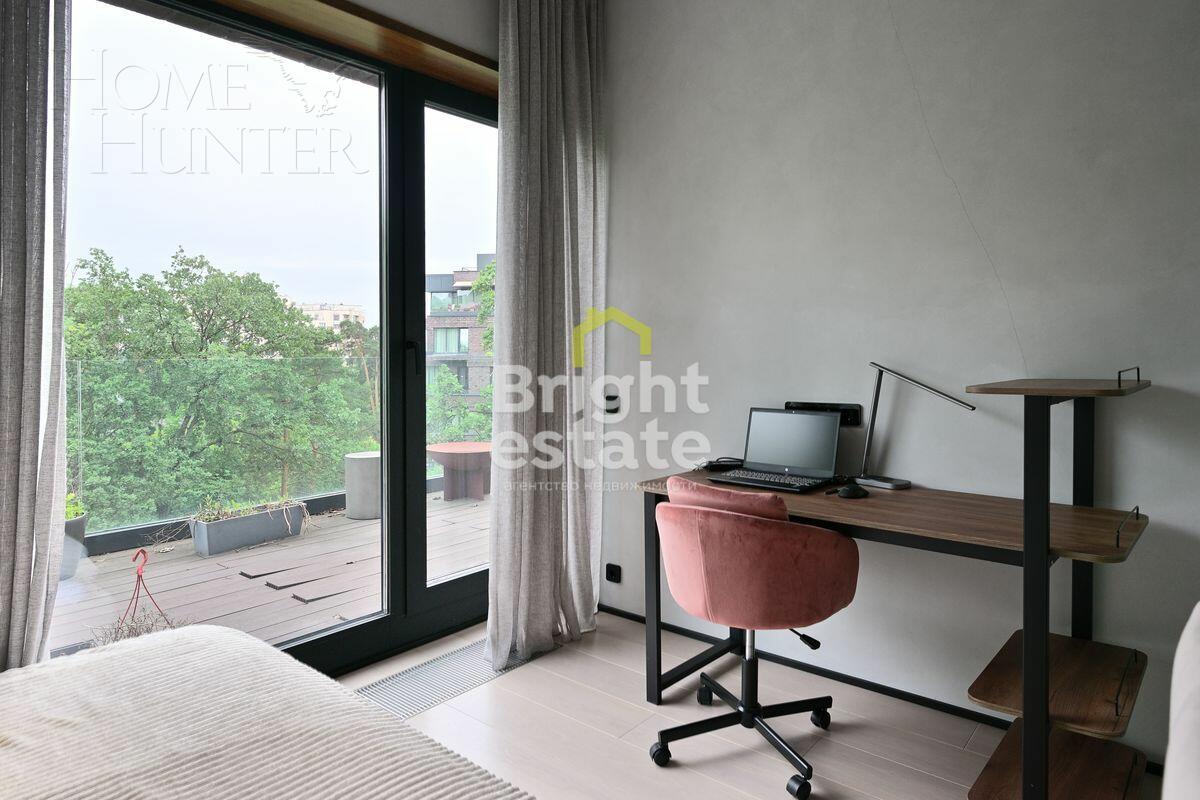 4-КОМН. КВАРТИРА С ОТДЕЛКОЙ 202.3 М² НА 4 ЭТАЖЕ