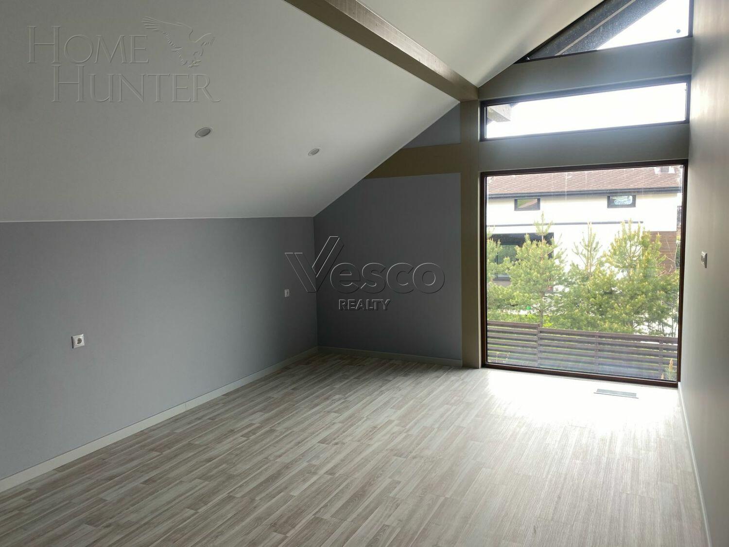 2-этажный коттедж 200 м² с отделкой