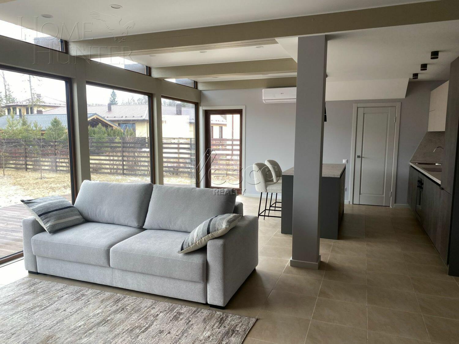 2-этажный коттедж 200 м² с отделкой