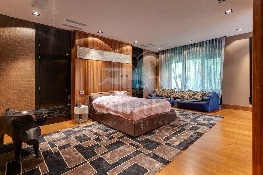 2-этажный коттедж 1 800 м² с отделкой