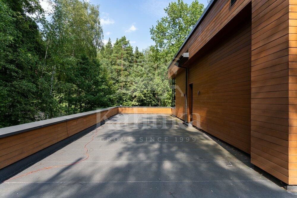 2-этажный коттедж 1 800 м² с отделкой