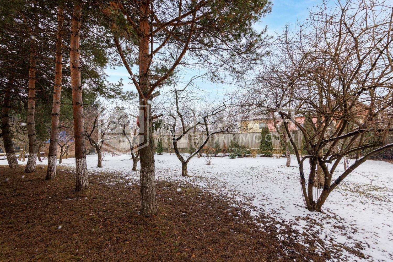 2-этажный коттедж 650 м² с отделкой