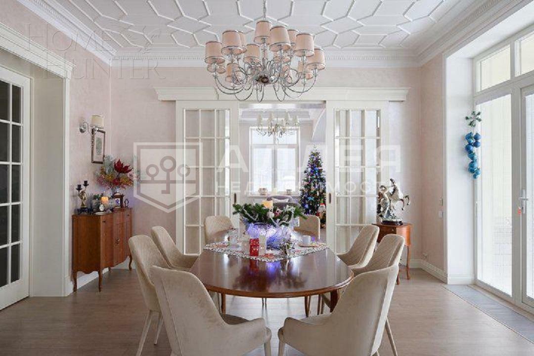 3-этажный коттедж 593 м² с отделкой