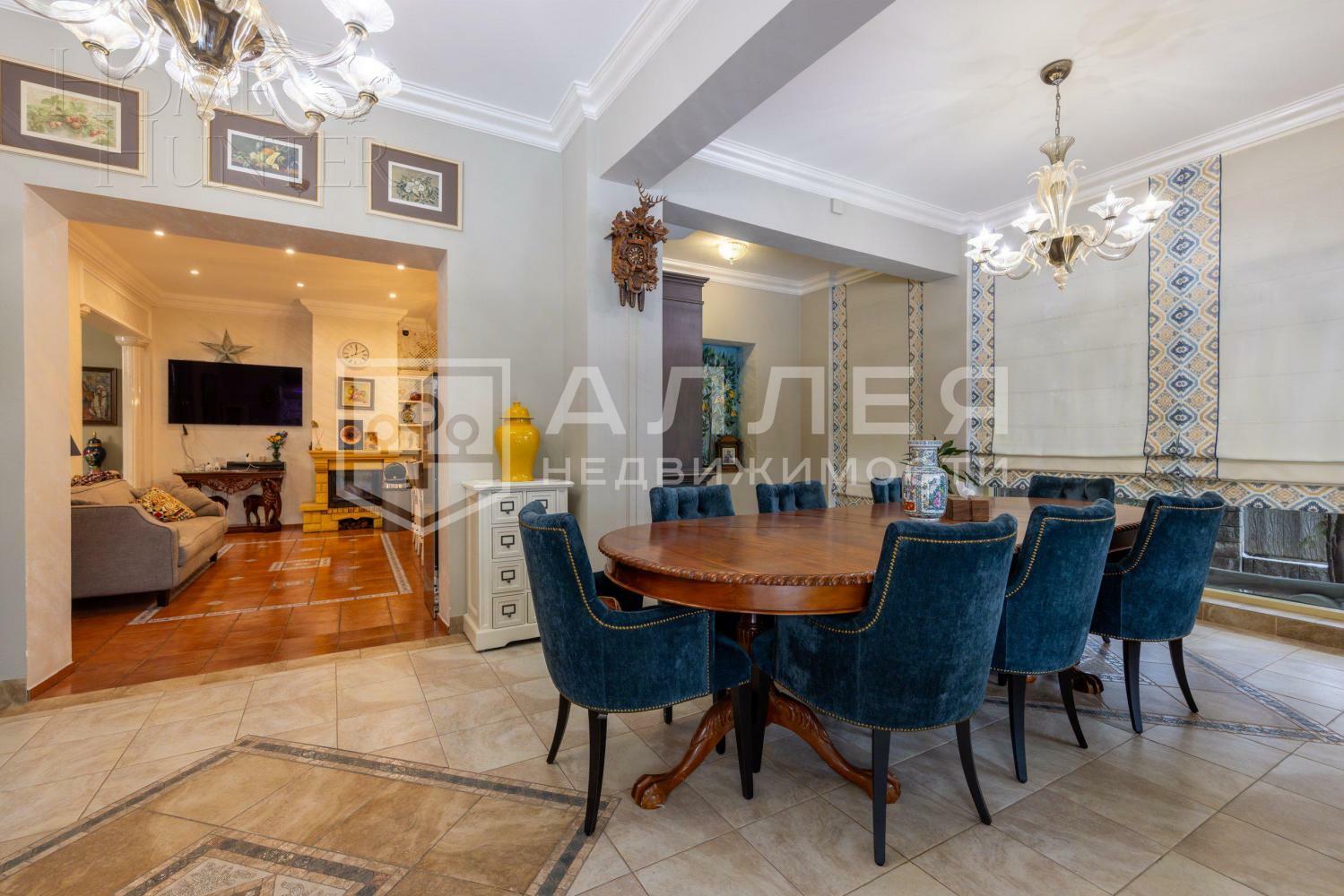 2-этажный коттедж 650 м² с отделкой