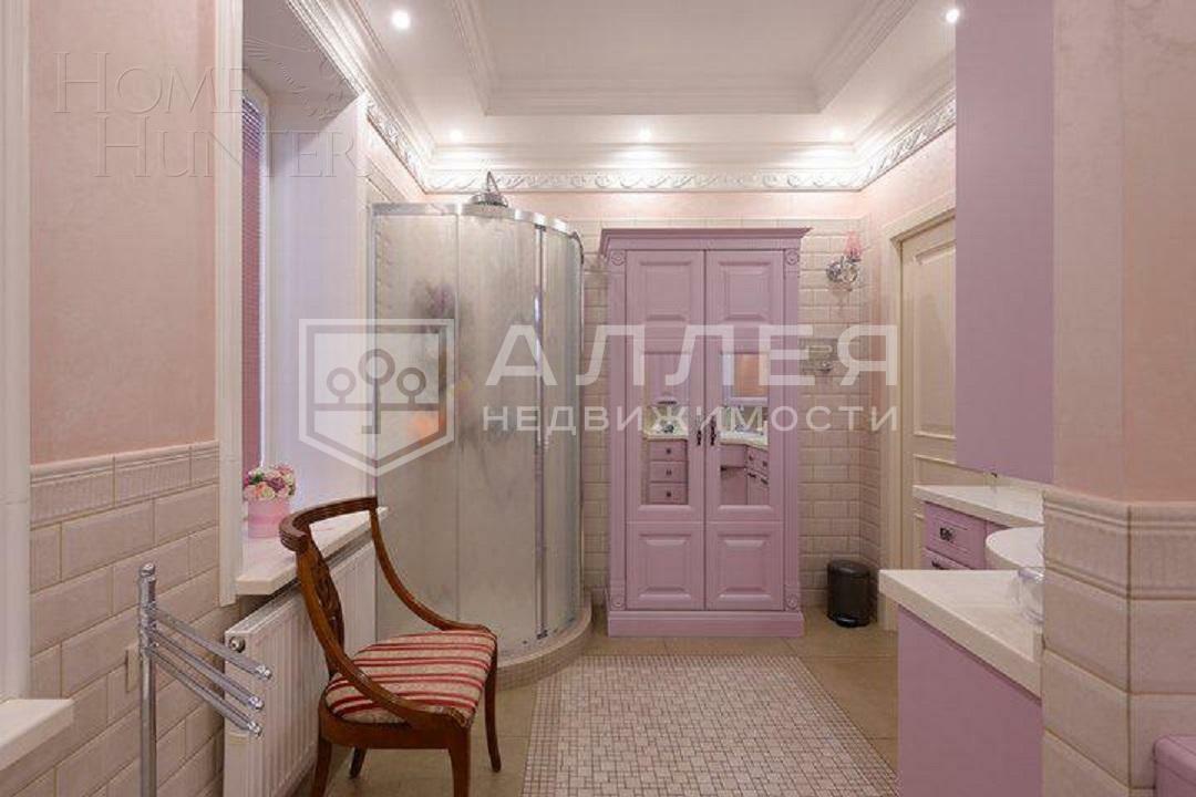 3-этажный коттедж 593 м² с отделкой