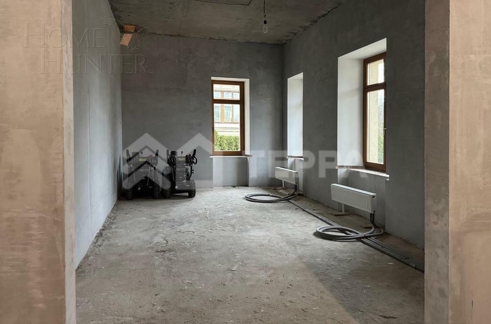 2-этажный коттедж 1 000 м² без отделки