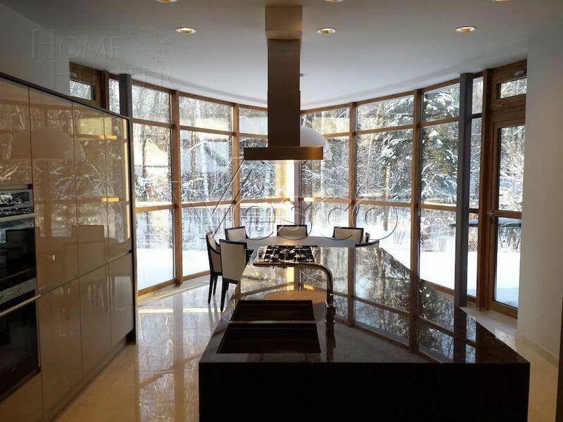 2-этажный коттедж 650 м² с отделкой