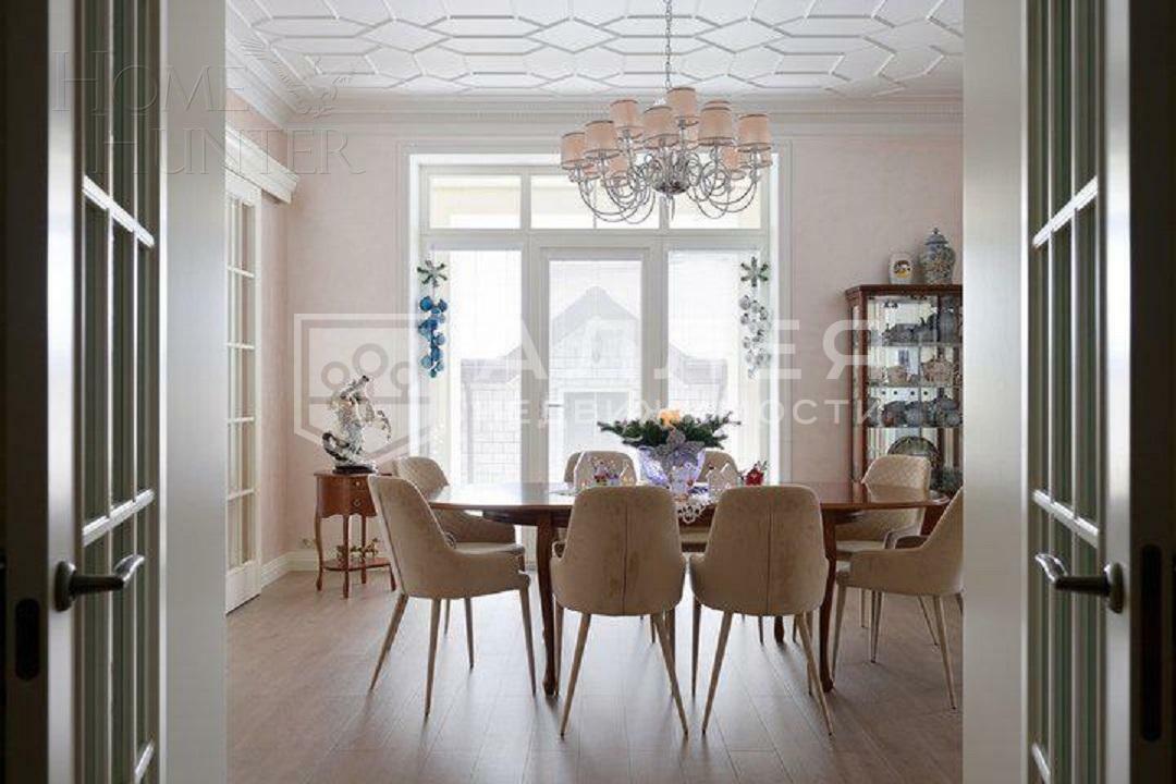 3-этажный коттедж 593 м² с отделкой