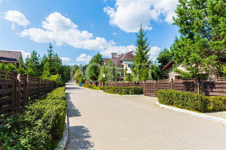 2-этажный коттедж 467 м² с отделкой