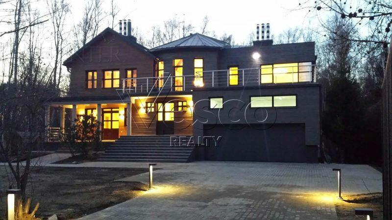 2-этажный коттедж 650 м² с отделкой