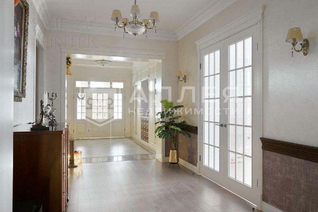 3-этажный коттедж 593 м² с отделкой