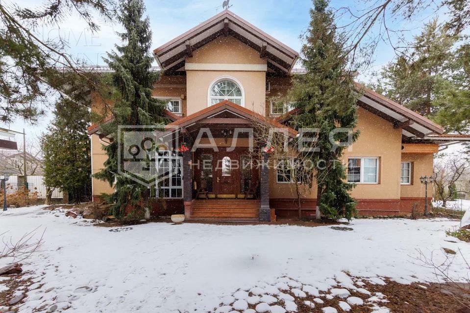 2-этажный коттедж 650 м² с отделкой