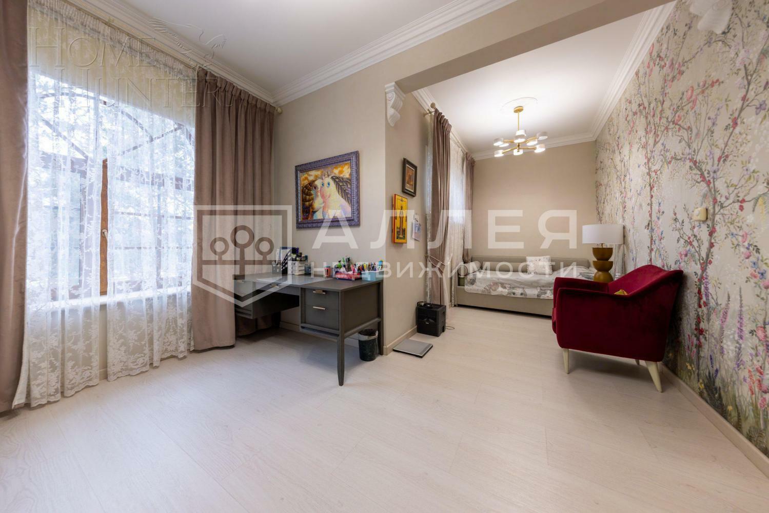 2-этажный коттедж 650 м² с отделкой