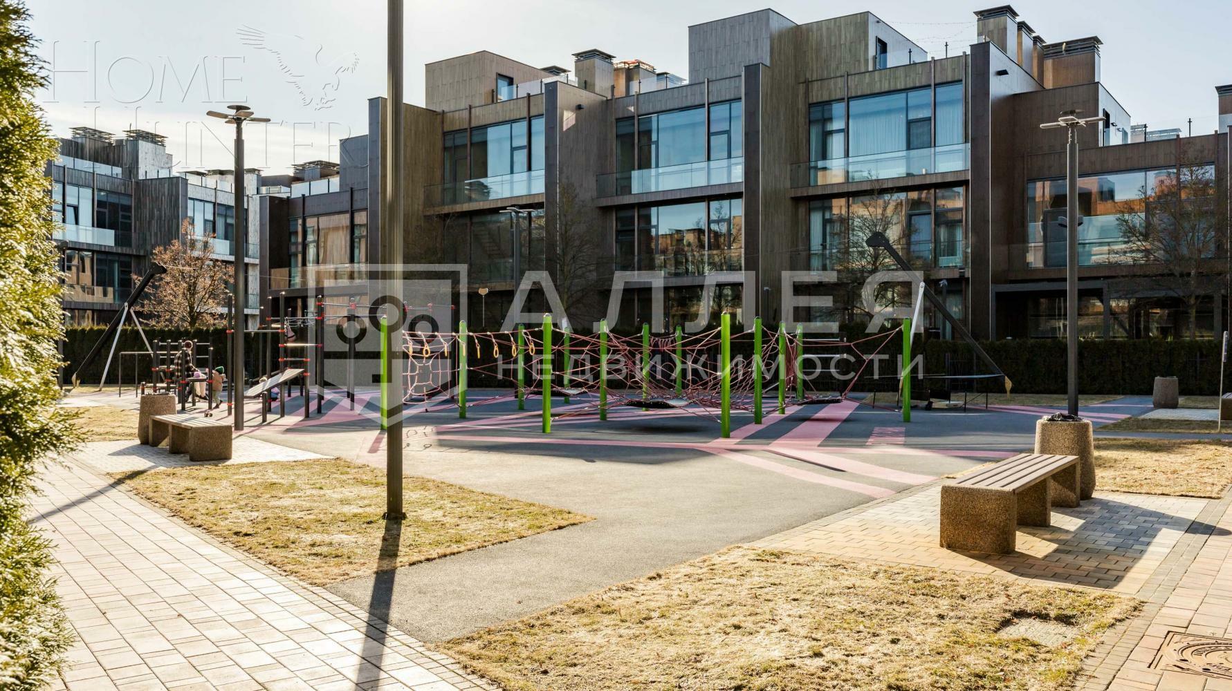 3-этажный таунхаус 170 м² без отделки