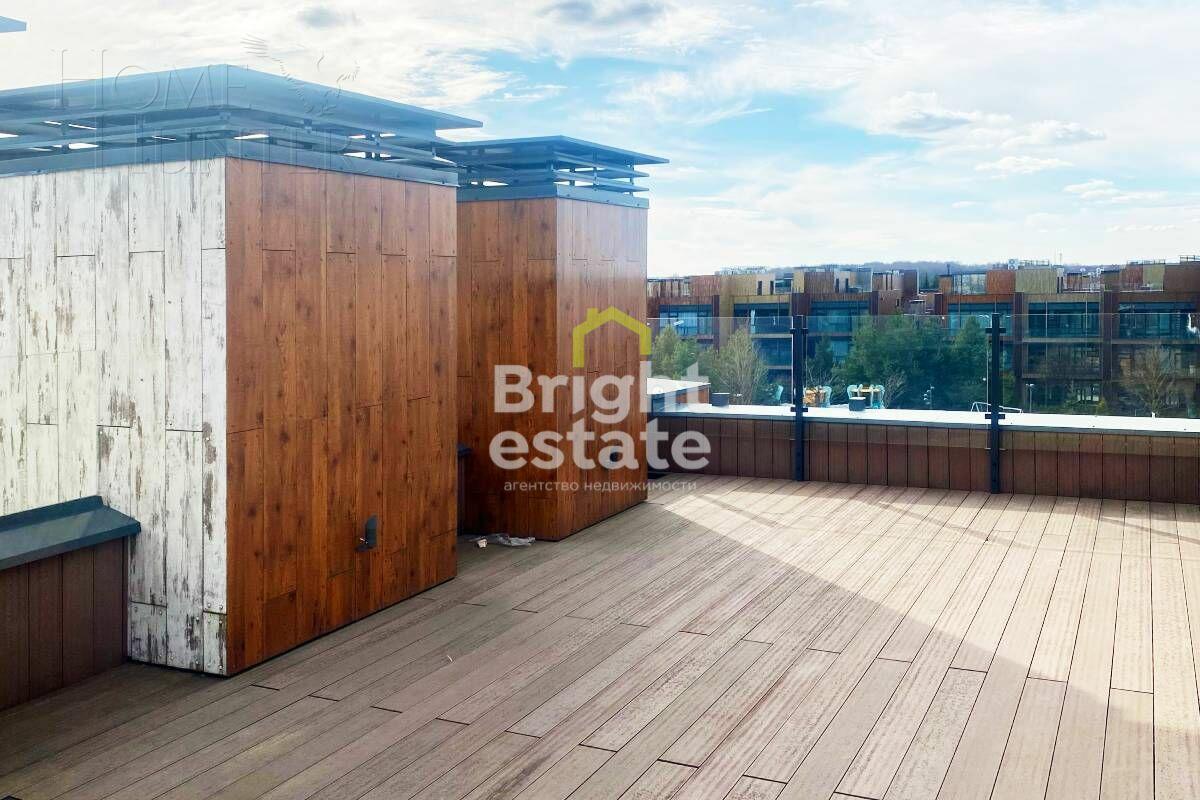 3-этажный таунхаус 237.9 м² без отделки