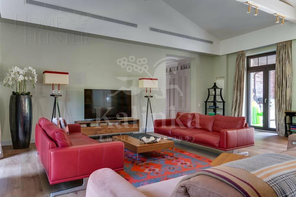 2-этажный коттедж 650 м² с отделкой