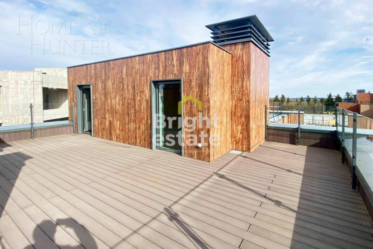 3-этажный таунхаус 168.7 м² без отделки